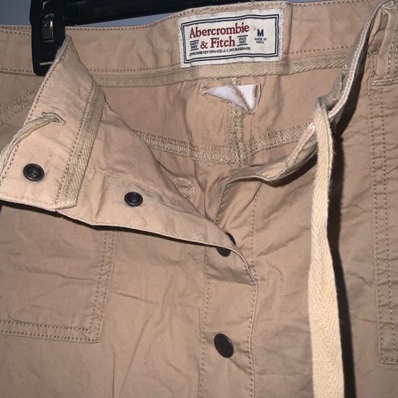 Abercrombie & Fitch Y2K Khaki Snap-Front Mini Skirt With Pockets Medium - Picture 3 of 8